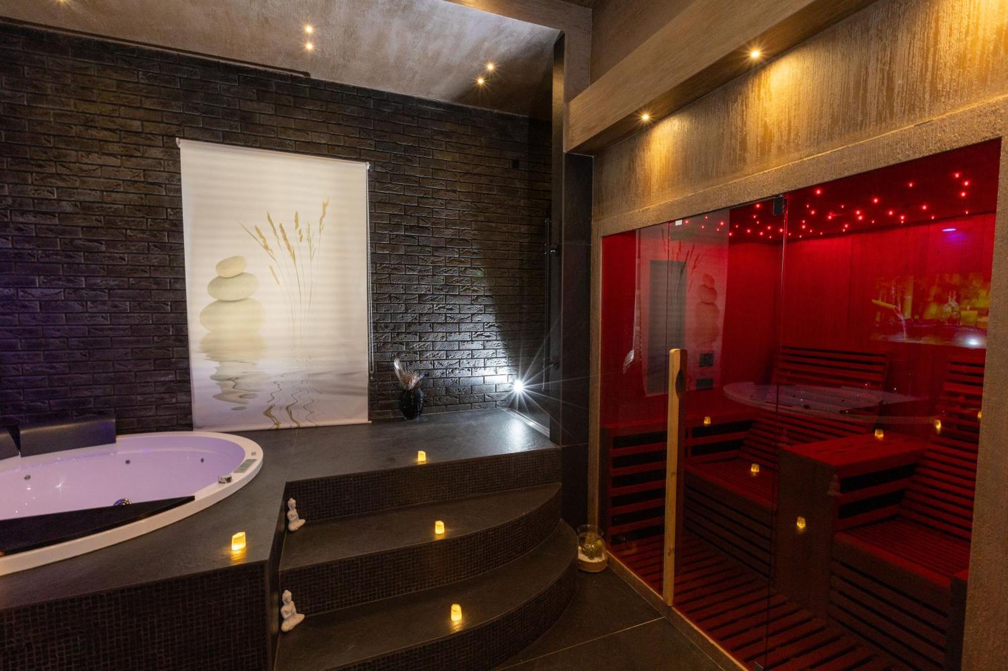 Lungomare Suite & Spa Napels Buitenkant foto