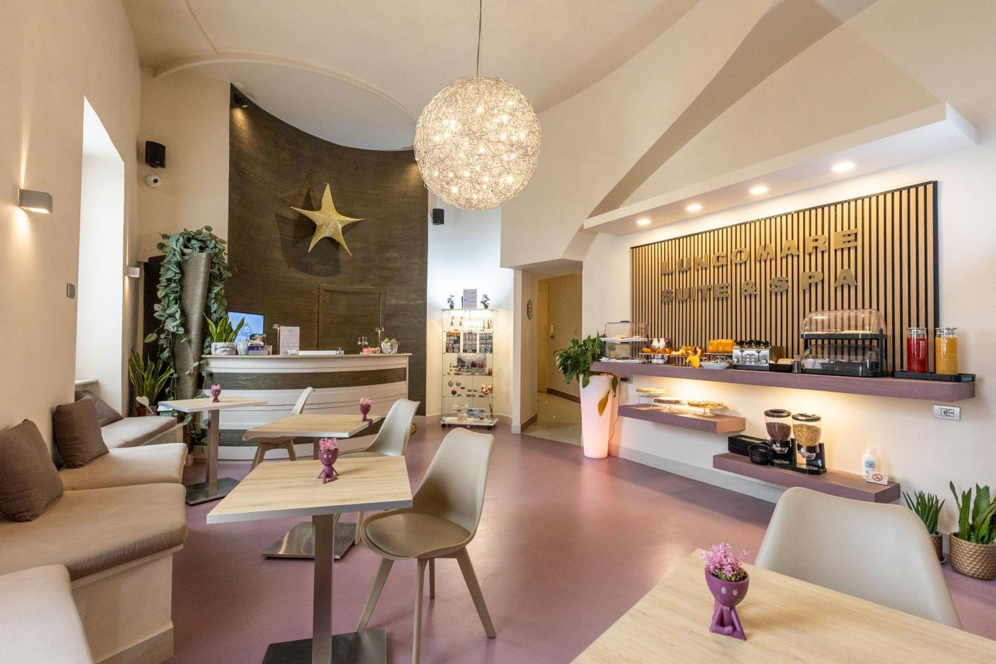 Lungomare Suite & Spa Napels Buitenkant foto