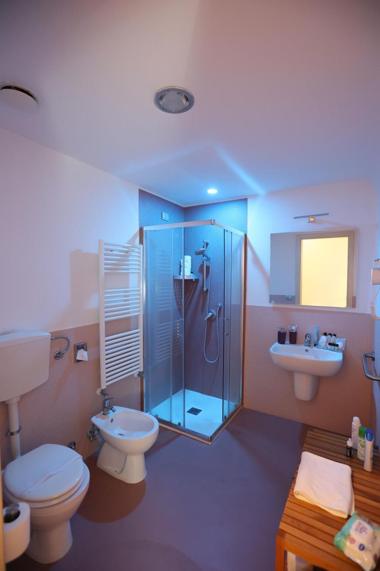Lungomare Suite & Spa Napels Buitenkant foto