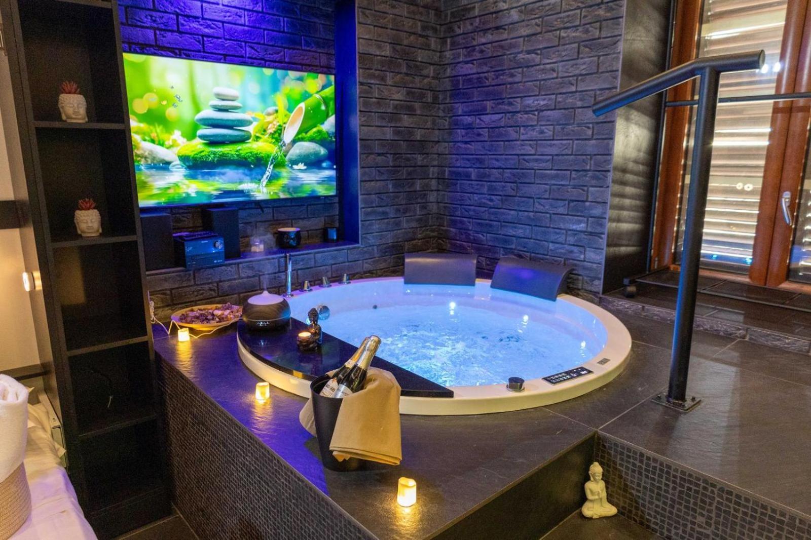 Lungomare Suite & Spa Napels Buitenkant foto